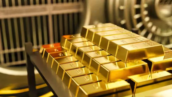 gold rate today November 30 22k 24k price per gram Hyderabad Vijayawada Bengaluru chennai gold investment