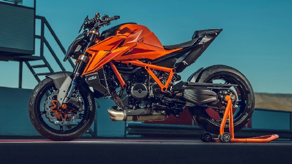 KTM Unveils 1390 Super Duke RR Details A Limited Edition Flagship Hyper-Naked is Coming Soon