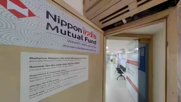 nippon india growth mid cap fund sip returns 2000 per month turns 5 crore investment power of compounding telugu 2025