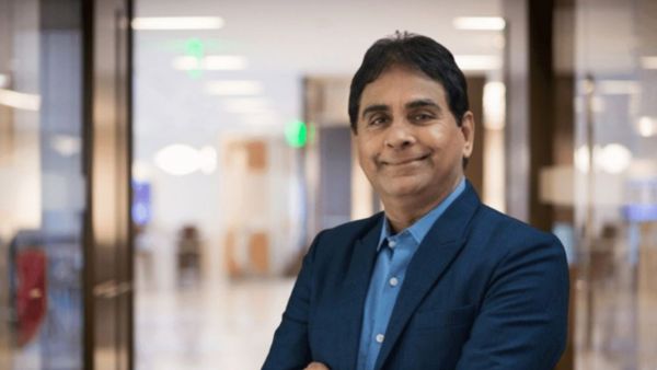 vijay kedia defense strategy investors psu bank stocks tortoise stocks vs cheetah ipo warning