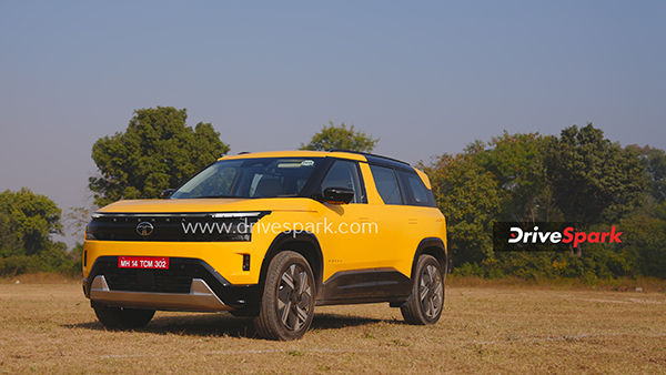 Tata Sierra Receives Over 1 35 Lakh Enquiries and 70000 Bookings on Day 1 Posing Threat to Rivals Tata Sierra Receives Over 1 35 Lakh Enquiries and 70000 Bookings on Day 1 Posing Threat to Rivals