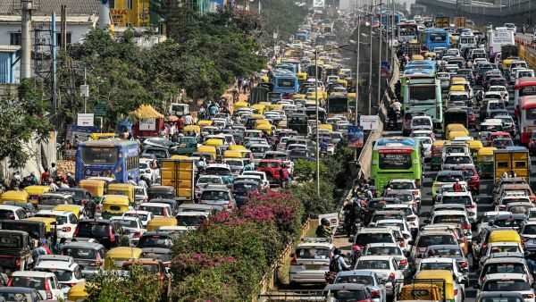 Bengaluru woman viral experiment walking from office to home instead of traffic benefits and energy impact