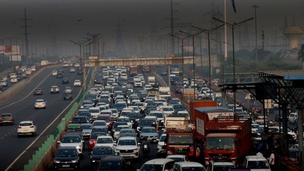 German Woman Funny Video On Bengaluru Traffic Viral Social Media Reactions And Bengaluru Traffic Issues