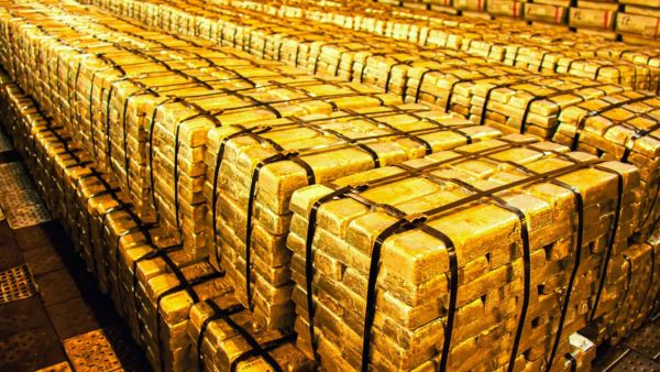 This small country bought tons of gold leaving India and China behind in gold reserves race