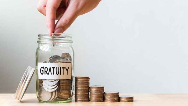 New gratuity rules eligibility 1 year of service vs 5 years labour code changes for employees in India 2026