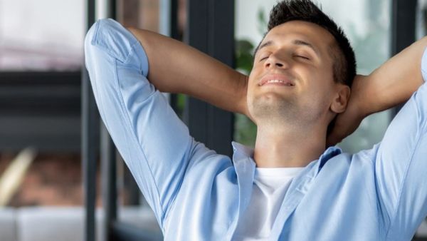 Bengaluru techie layoff viral post on housing affordability and avoiding heavy EMIs in uncertain job market