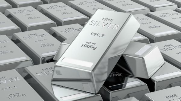 Silver rate today 4 April news why white metal price may not dip below 2 lakh per kg explained by experts Silver rate today 4 April news why white metal price may not dip below 2 lakh per kg explained by experts