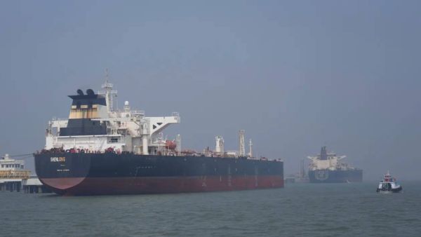 India first Iranian crude oil cargo 7 years LPG vessels transit Strait of Hormuz summary