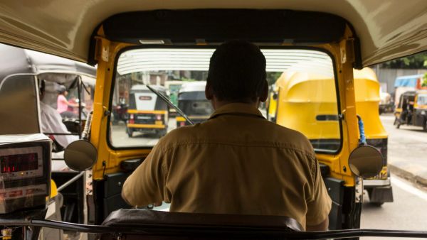 Bengaluru Man Leaves MNC Job to Drive Auto Rickshaw for Peace of Mind