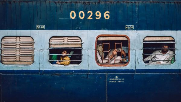 Indian Railways offers 3 percent discount on train tickets booked via RailOne app digital payment