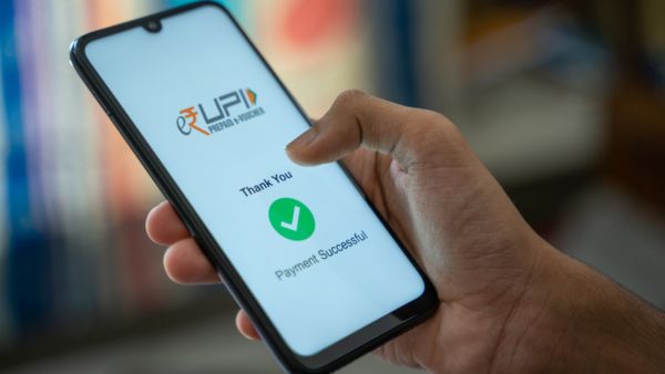 How Daily UPI Spending Silently Ruins Your Monthly Budget Practical Tips To Track And Save Money