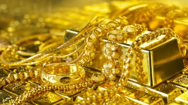 Gold price today gold rate India 24k gold price 22k gold rate 18k gold rate gold price drop gold rate today October 30 gold price fall India gold price per 10 grams gold price per 100 grams gold rate live update gold buying India gold market news 24 carat gold rate 22 carat gold price Indian gold market gold investment news gold rate change today gold rate gold jewellery price India 24 22 18 30 100
