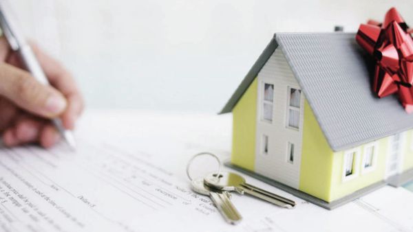 Real Estate vs Renting Rs 40k Rent vs Rs 1 Lakh EMI Math Explained By CA For Wealth Creation