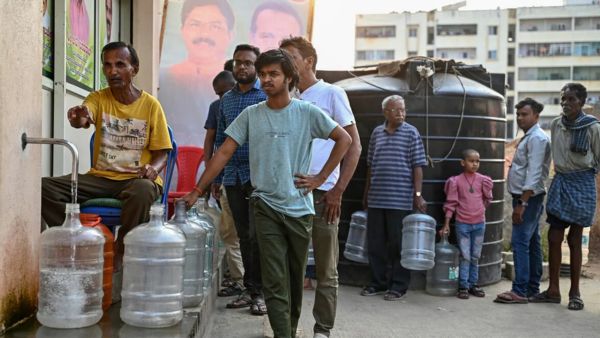 Bengaluru Homeowner Regrets Buying Flat Lists 17 Nightmares Facing Water Shortage And EMI Burden Bengaluru Homeowner Regrets Buying Flat Lists 17 Nightmares Facing Water Shortage And EMI Burden
