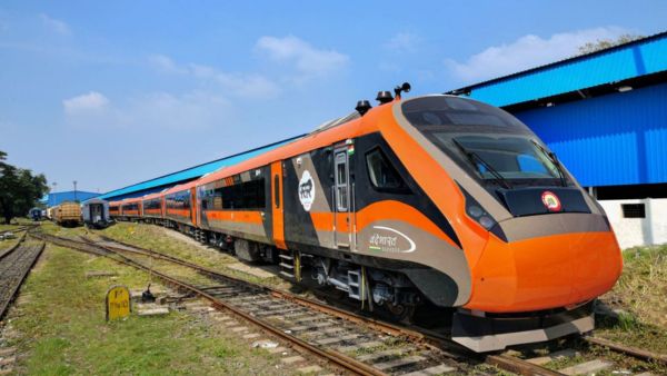 Vande Bharat Sleeper Class Train Trial Run To Start In Two Months Indian Railways Vande Bharat Sleeper Class Train Trial Run To Start In Two Months Indian Railways