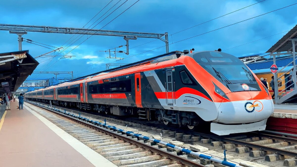 Bengaluru Mumbai Superfast Vande Bharat Sleeper Train Launch June 2026 Route Facilities