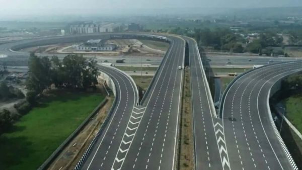 GHMC plans Rs 345 crore six lane corridor in Hyderabad to ease airport traffic congestion