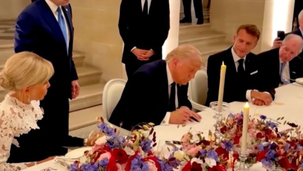 Trump Iran deal US Iran ceasefire Donald Trump Iran agreement Iran ceasefire agreement Middle East tensions Strait of Hormuz US Iran relations global oil market Tehran geopolitical news peace deal international relations world news US Trump Iran deal US Iran ceasefire Donald Trump Iran agreement Iran ceasefire agreement Middle East tensions Strait of Hormuz US Iran relations global oil market Tehran geopolitical news peace deal international relations world news US
