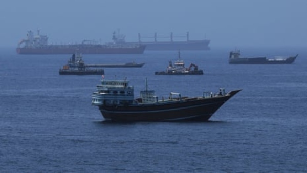 US strikes Iran Strait of Hormuz Hormuz attacks commercial vessels Iran oil sanctions US sanctions Donald Trump Middle East US Iran conflict oil market global oil prices geopolitical tensions shipping security Persian Gulf military strikes international news crude oil world news energy security - US strikes Iran Strait of Hormuz Hormuz attacks commercial vessels Iran oil sanctions US sanctions Donald Trump Middle East US Iran conflict oil market global oil prices geopolitical tensions shipping security Persian Gulf military strikes international news crude oil world news energy security -