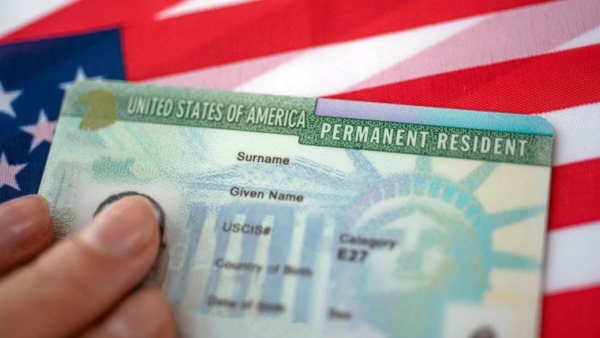 The United States Citizenship and Immigration Services USCIS has issued a key announcement for non-residents planning to settle in the U S particularly Indian families awaiting Green Cards and immigrants from other countries The United States Citizenship and Immigration Services USCIS has issued a key announcement for non-residents planning to settle in the U S particularly Indian families awaiting Green Cards and immigrants from other countries