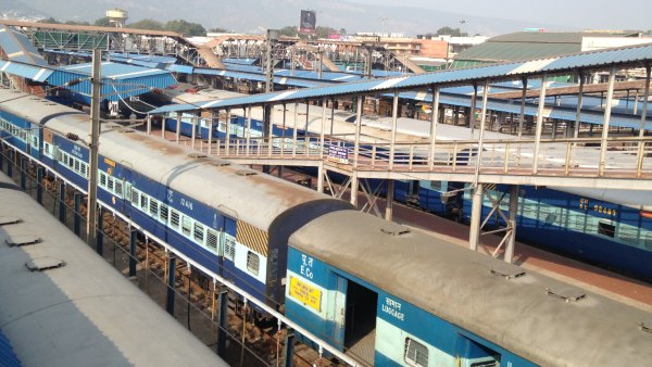 Visakhapatnam Coaching Yard Indian Railways Visakhapatnam Railway Station South Coast Railway Railway Infrastructure 299 Crore Project Railway Modernisation Andhra Pradesh Railways Train Capacity Passenger Facilities Electronic Interlocking Rail News Infrastructure News Visakhapatnam News Business News 299