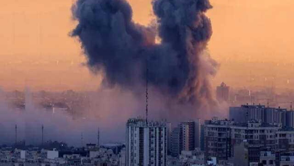 Houthi Attacks Aden Airport Missile Strike Yemen Conflict Saudi Arabia Flights Air India Flight Suspension Houthi Ballistic Missiles Maashiq Presidential Palace Middle East Tensions Saudi Airport Security Indian Passengers in Saudi Arabia Houthi Attacks Aden Airport Missile Strike Yemen Conflict Saudi Arabia Flights Air India Flight Suspension Houthi Ballistic Missiles Maashiq Presidential Palace Middle East Tensions Saudi Airport Security Indian Passengers in Saudi Arabia
