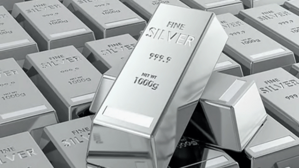 Silver price crash silver price today silver rate in India silver price fall silver price before Diwali Diwali 2026 silver price forecast silver investment silver rate per kg silver record high silver market crash should I buy silver now precious metals prices silver price outlook 2026