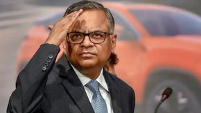చంద్రశేఖరన్ రాజీనామా.. టాటా గ్రూప్ కొత్త వారసుడిని వణికిస్తున్న ఎన్నో సవాళ్లు.. ముఖ్యంగా ఆ ఒక్కటే..