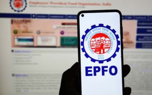 EPFO: వాట్సాప్ లో పీఎఫ్ బ్యాలెన్స్ చెక్ చేసుకోవచ్చు.. ఎలాగంటే..!