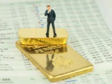 Gold Price Decline As Demand From Jewellers Remains Muted