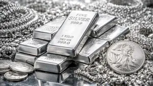 Silver Rates In India Fall Sharply To Rs 2 80 Lakh Us Israel Iran War Silver Prices Silver Outlook 1495625.html