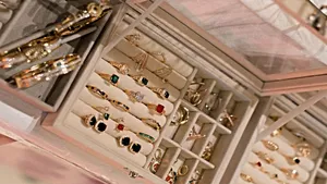 Big Jump In Gold Rate Today Rising Nearly Rs 20000 24k Per 100g Silver Above Rs 2 5 Lakh In Delhi 1499735.html