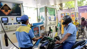 Petrol Price Today On 11 February 2025 Petrol Ki Keemat In Delhi Noida Lucknow Iocl Direct Link
