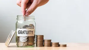 New Labour Laws Private Employees Include Gig Workers To Get Gratuity After 1 Year Of Service Not 5