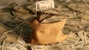 Investors Will Get Fixed Returns With Gurantee In These Schemes Fixed Income Scheme Details