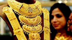 Gold Rate Today India 15 May 2026 Mcx Gold Rates Aaj Sone Ka Bhav Gold Prices Drops