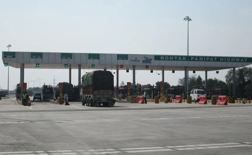 Makrauli Kalan Toll Plaza
