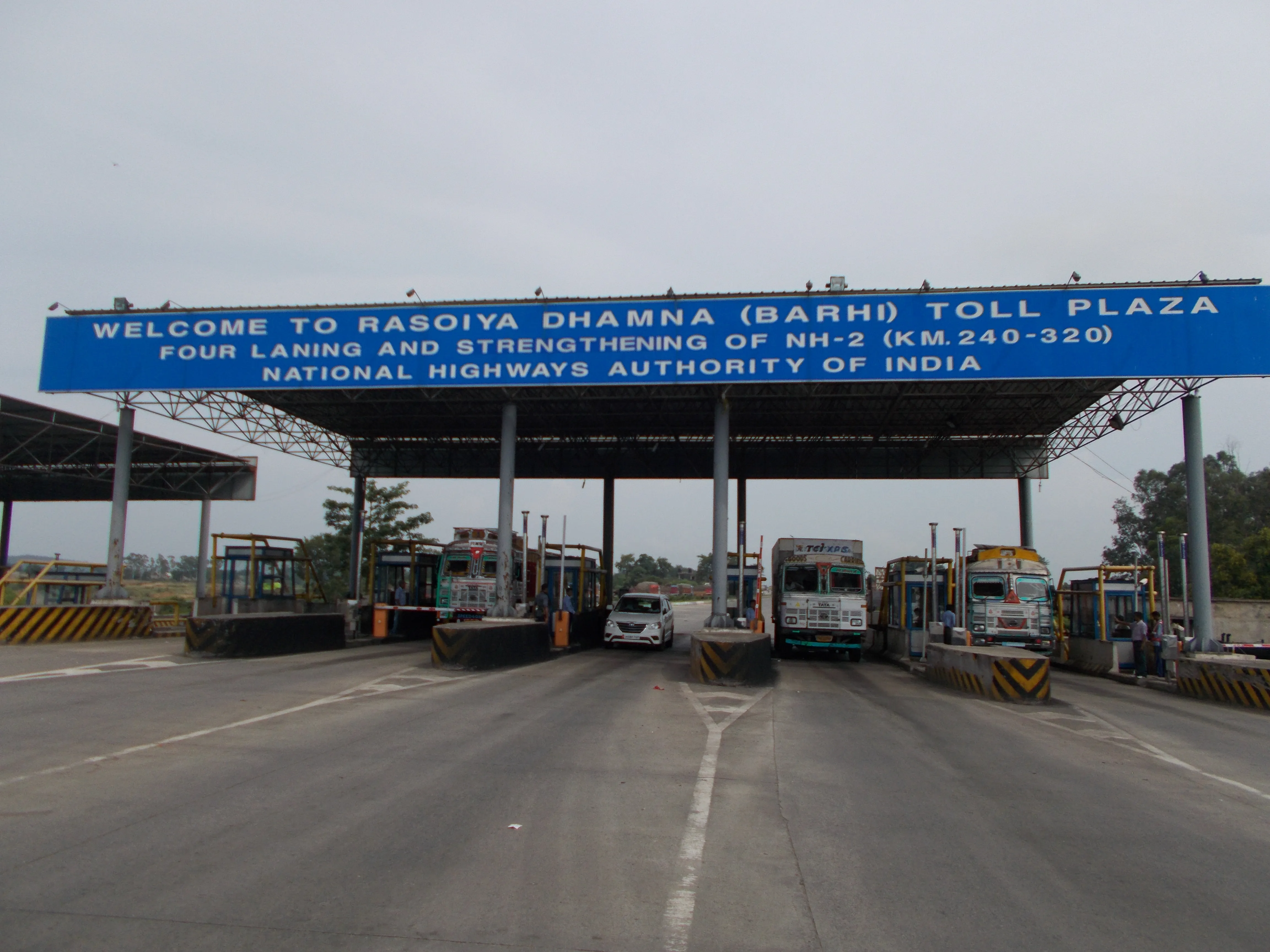 Rasoiya Dhamna Toll Plaza