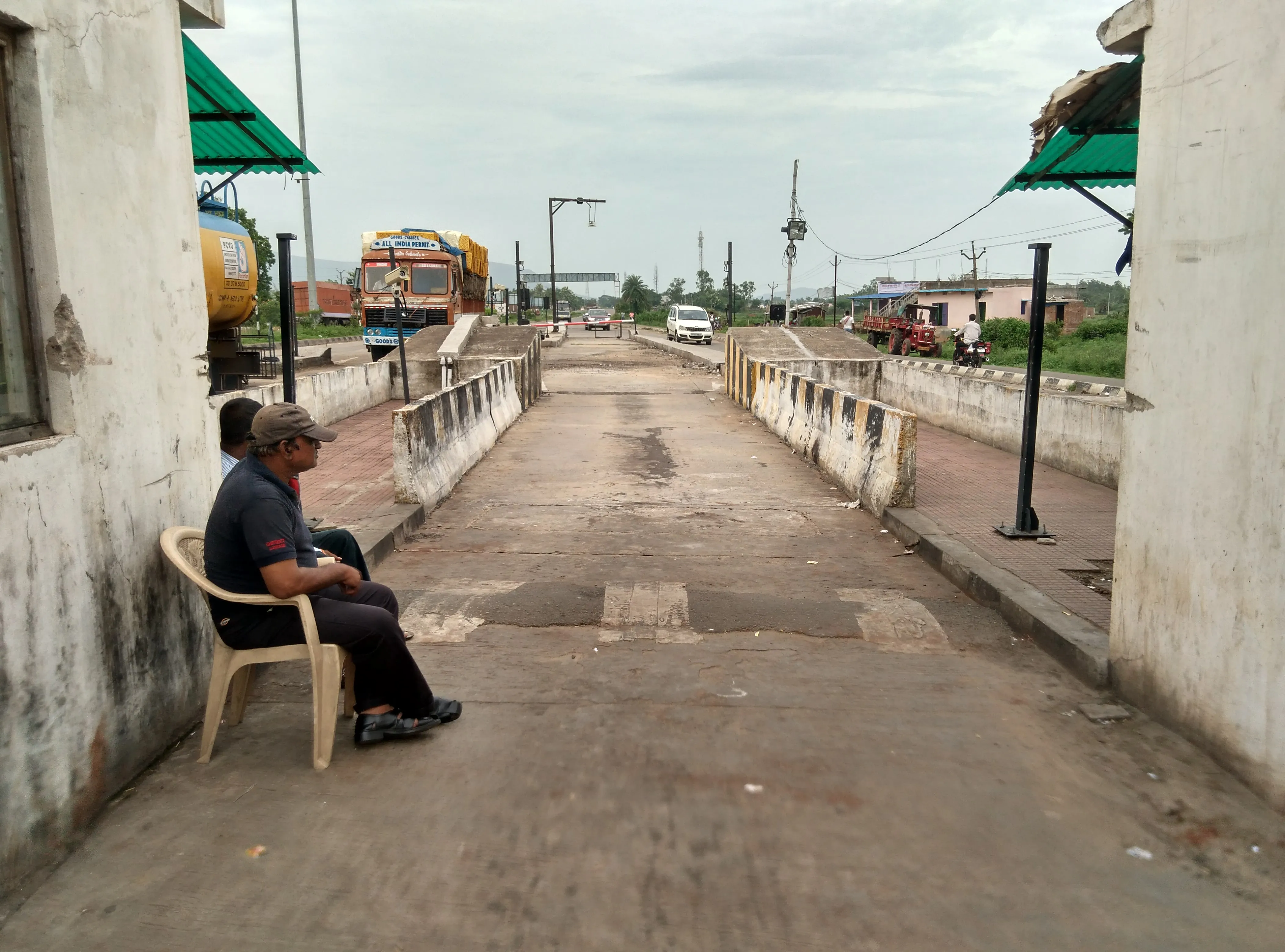 Gurapalli Toll Plaza