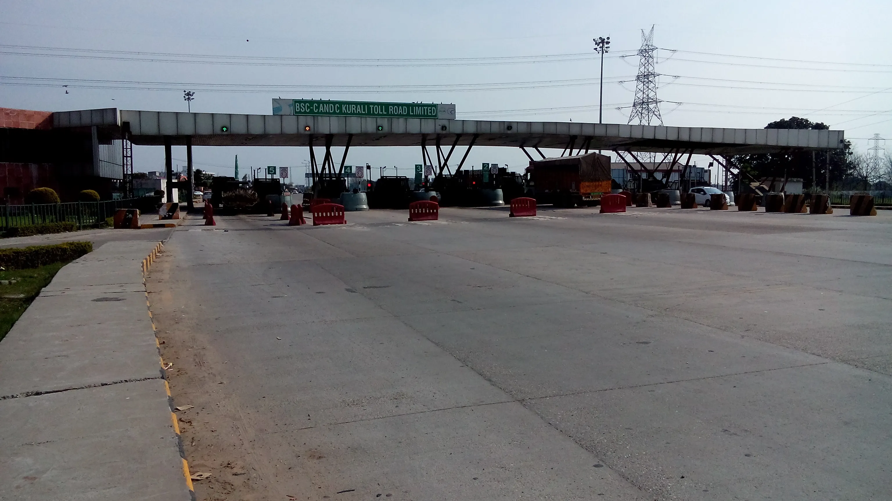 Kurali (Behrampur) Toll Plaza