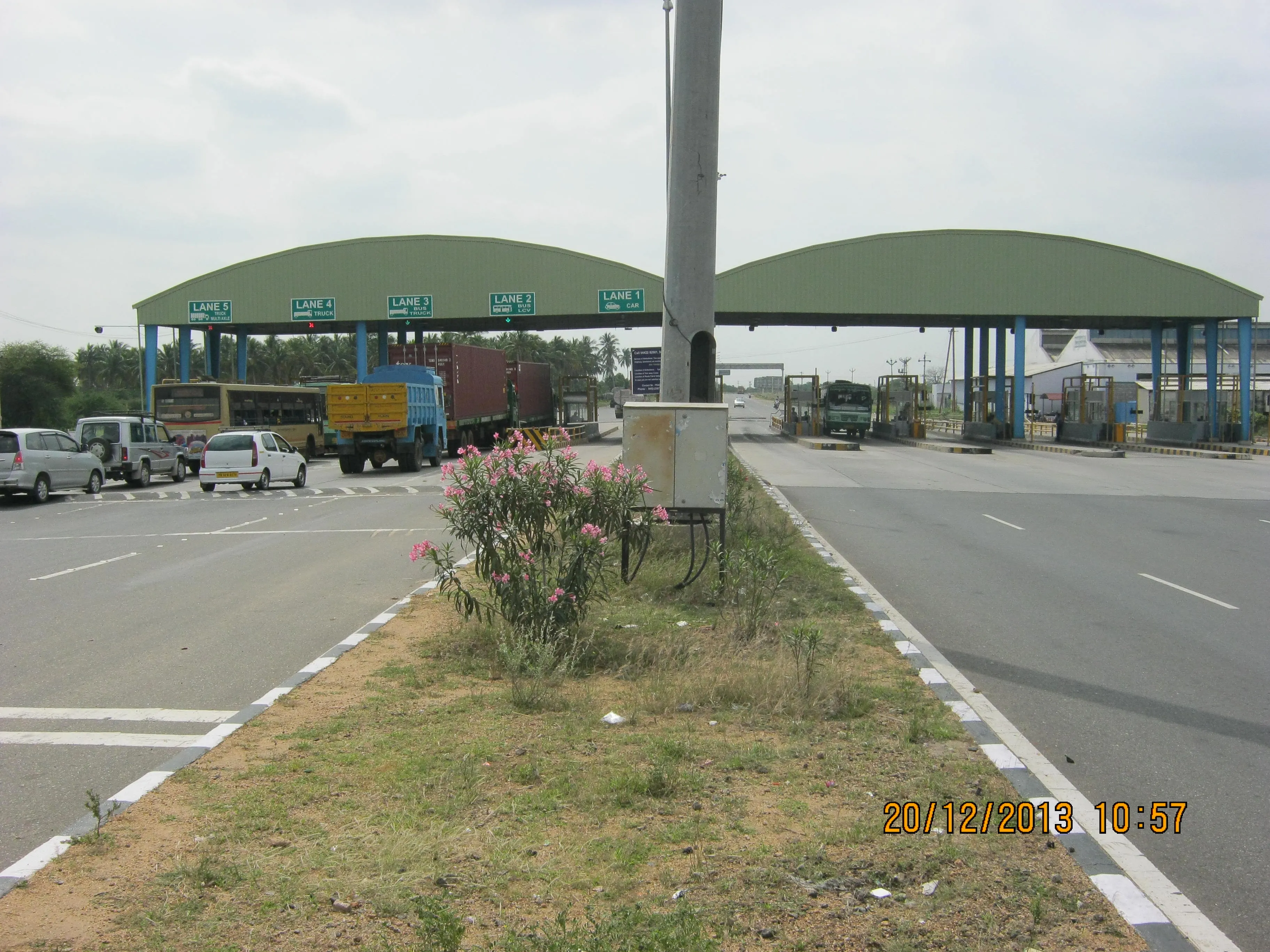Eliyarpathi Toll Plaza