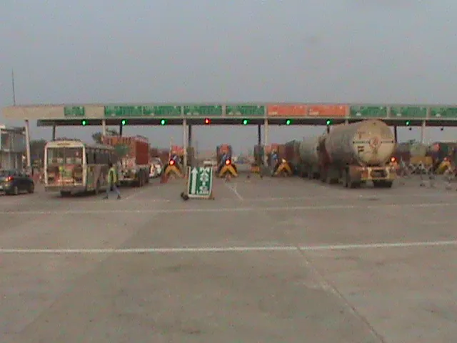 Barajore Toll Plaza