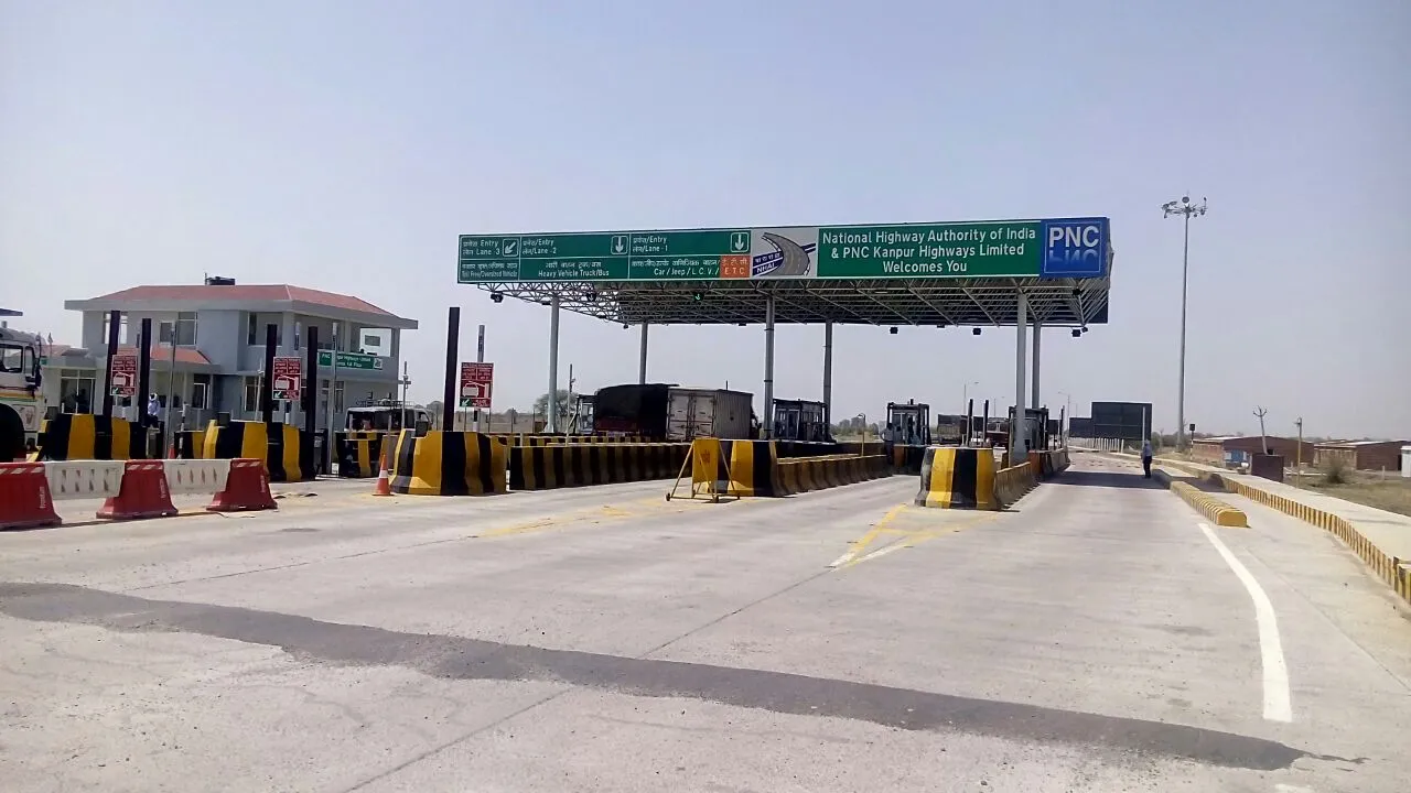 Khanna Toll Plaza