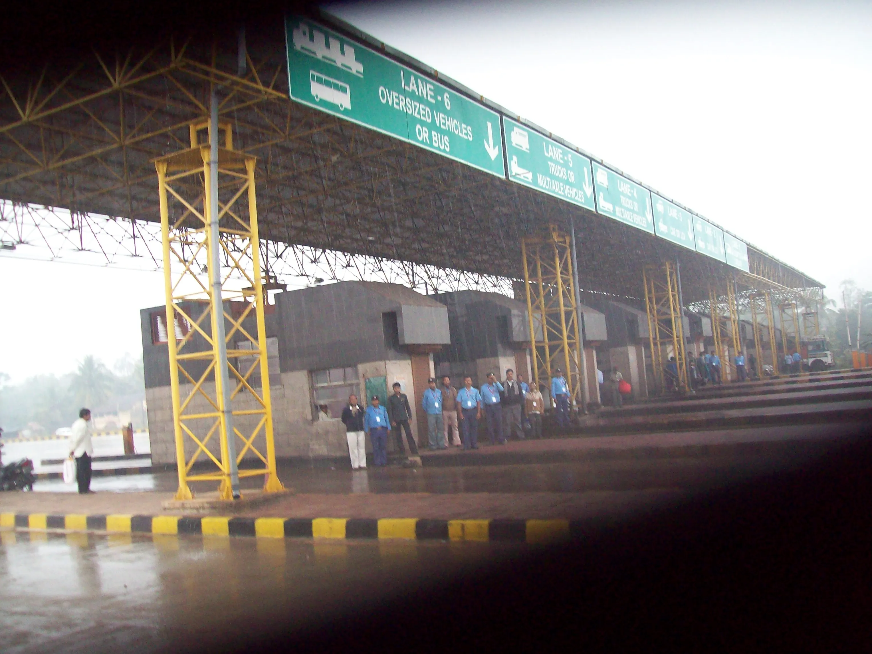 Sonapetya Toll Plaza