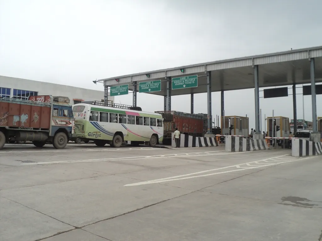 Runni Shaidpur Toll Plaza