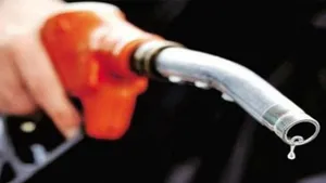 Crude Oil Price Decreased Up To 9 Dollars But Why Petrol Diesel Price In India Is Stagnant For 3 Wee