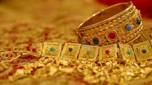 Have Any Plan To Buy Gold With 2000 Rupee Notes How Much Gold Can Buy Per Day Know Limit