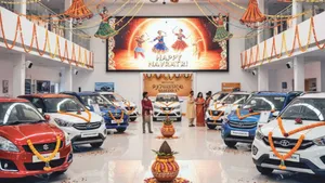 This Festive Season India Sold One Car Every 2 Seconds 3 Bikes Every Second