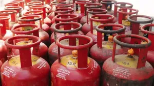 Commercial Lpg Cylinder Price Rises By Rs 50 Ahead Of Union Budget 2026