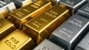 Gold Dips Under 5 000 Silver Nears 80 Amid Us Iran Tensions Investor Guide